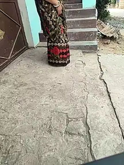 COUPLLE_VILLAGE