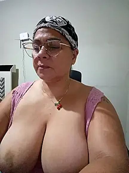 Angie_milf50