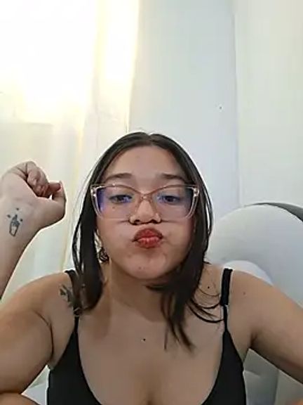 -VICKKY