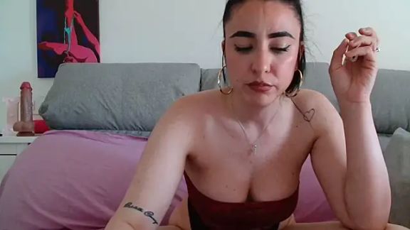 leilacam25