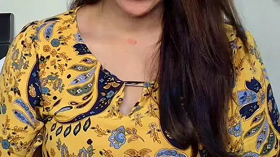 Naina_For_You