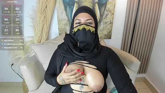 zully_arab