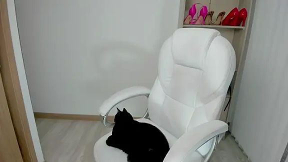 MissRhodes1