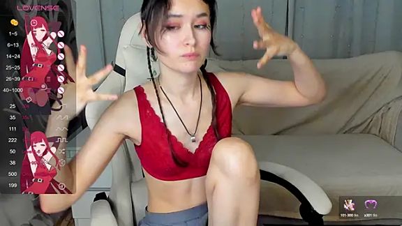 Emily_Strikeee