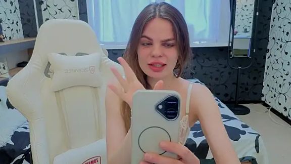 xAlisontiny