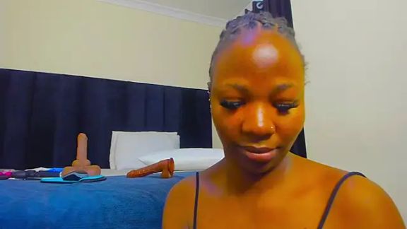 Naughty_Linda