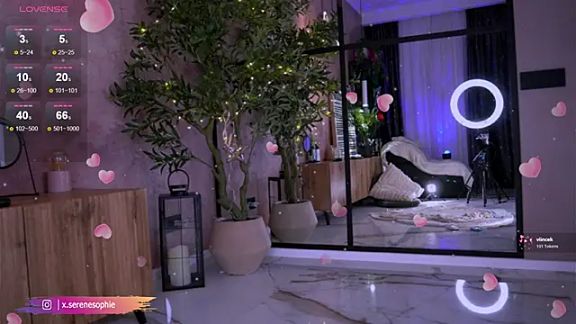Serene_Sophiex