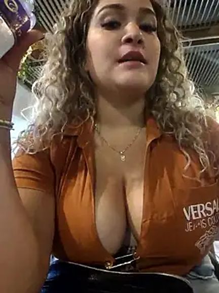Sara_smiiith211
