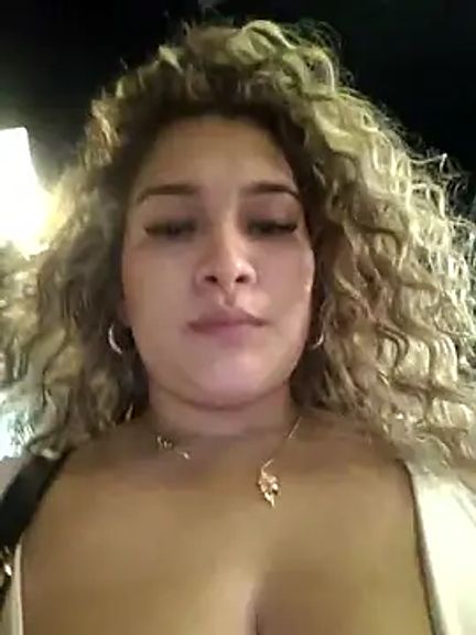 Sara_smiiith211