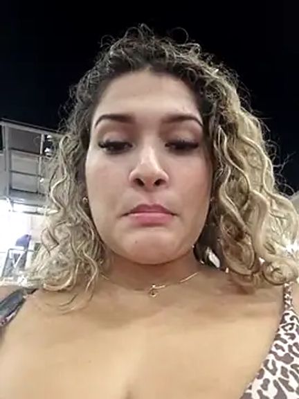 Sara_smiiith211