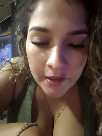 Sara_smiiith211