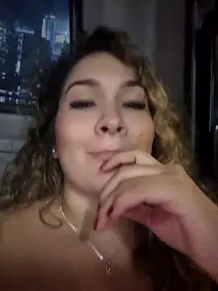 Sara_smiiith211