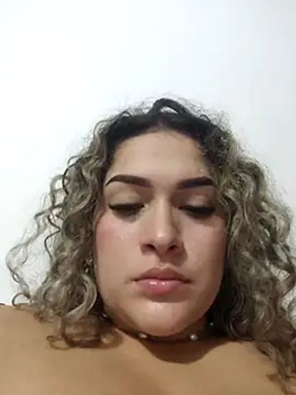Sara_smiiith211
