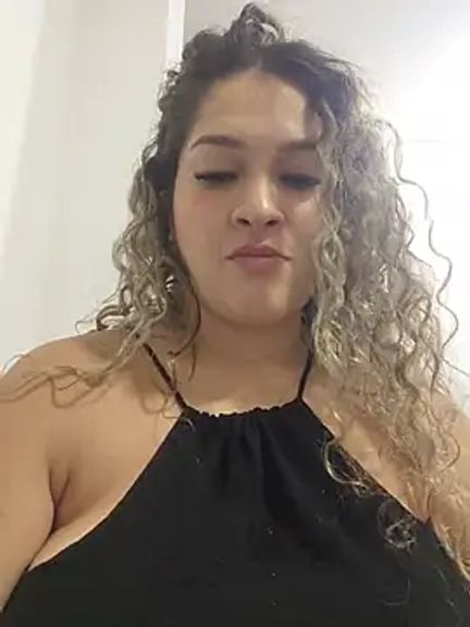 Sara_smiiith211