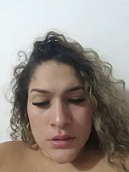 Sara_smiiith211