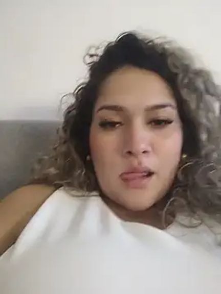 Sara_smiiith211