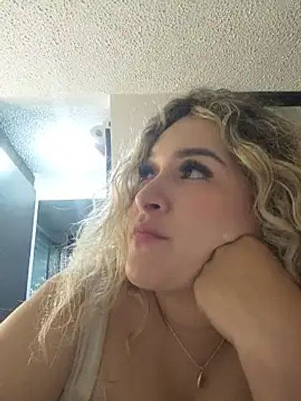 Sara_smiiith211