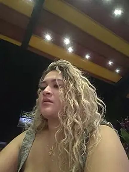 Sara_smiiith211