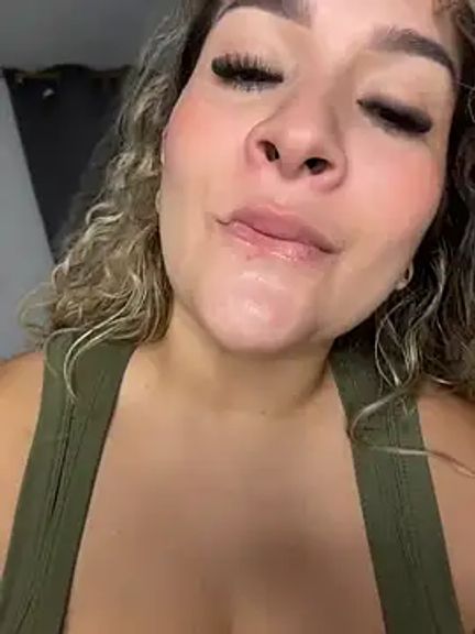 Sara_smiiith211