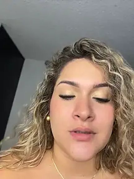 Sara_smiiith211