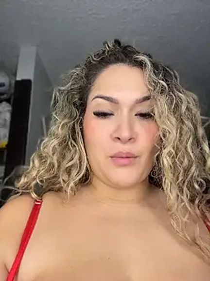 Sara_smiiith211