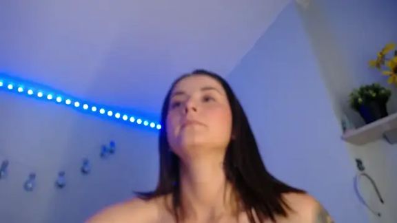 Emma_sweet_hot