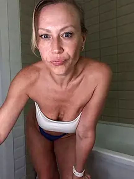 Elle_Milfa