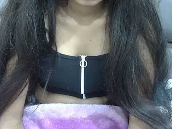SEXY_PRIYA83