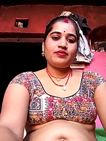 Hot_kamla