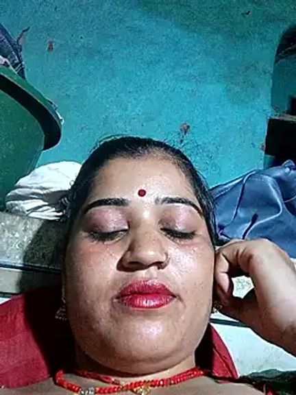 Hot_kamla