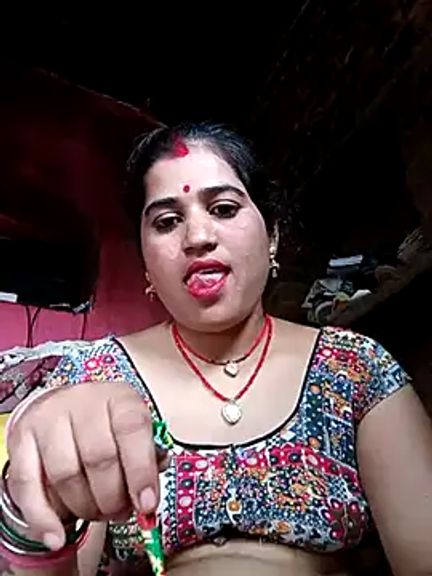 Hot_kamla