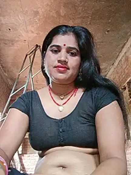 Hot_kamla