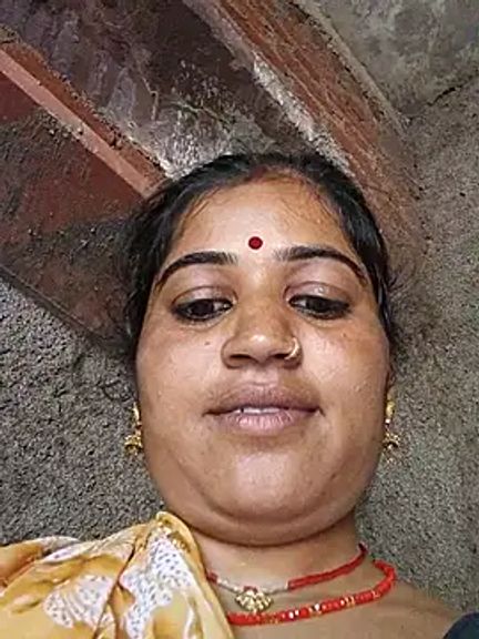 Hot_kamla