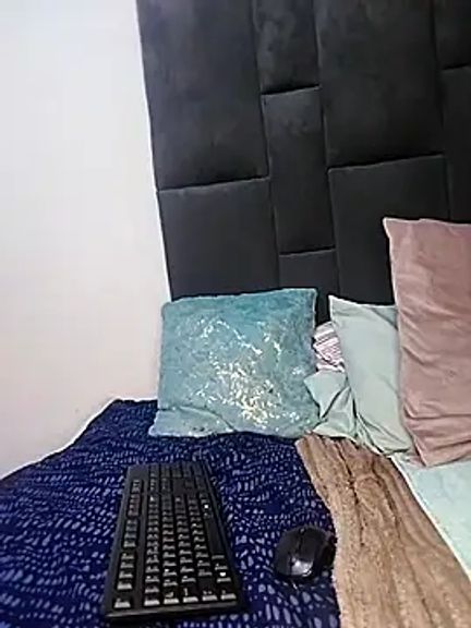 XXXGIANTBOOBS