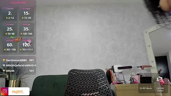 HOTBLACKANDWHITE2