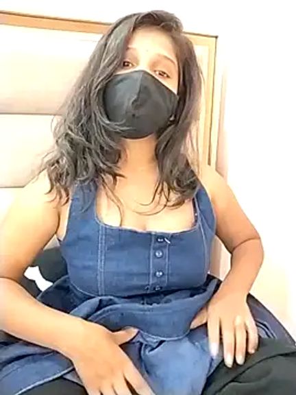 Sexy_Divya__