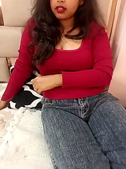 Sexy_Divya__