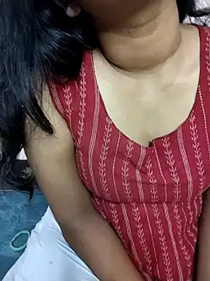 Sexy_Divya__