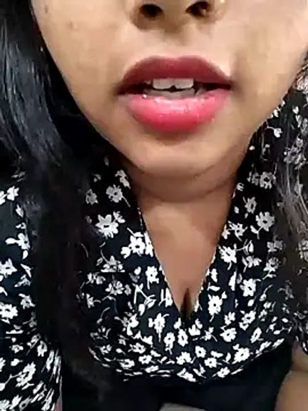 Sexy_Divya__