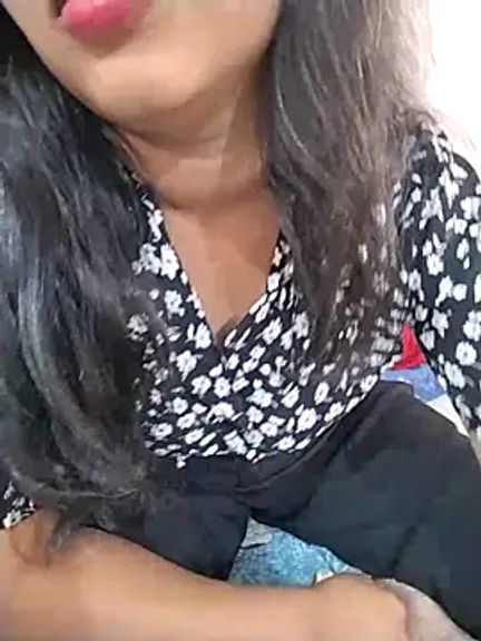 Sexy_Divya__