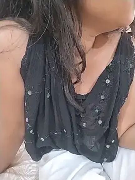 Sexy_Divya__