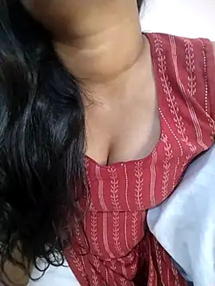 Sexy_Divya__