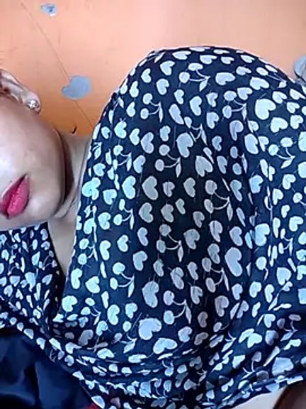 Sexy_Divya__