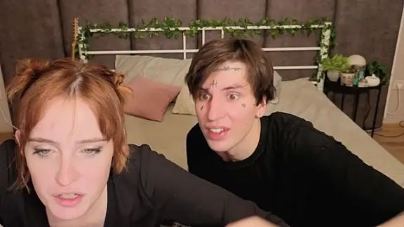 Danny_loves_Mary