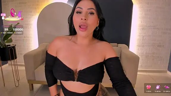 MiaRoberts1