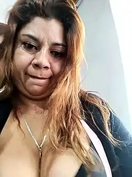 Laura-Hernandez