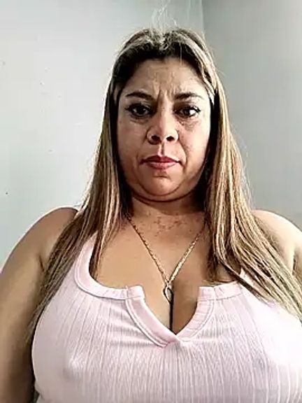 Laura-Hernandez