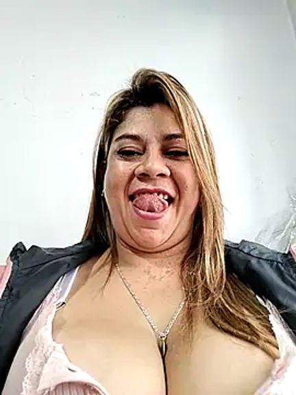 Laura-Hernandez