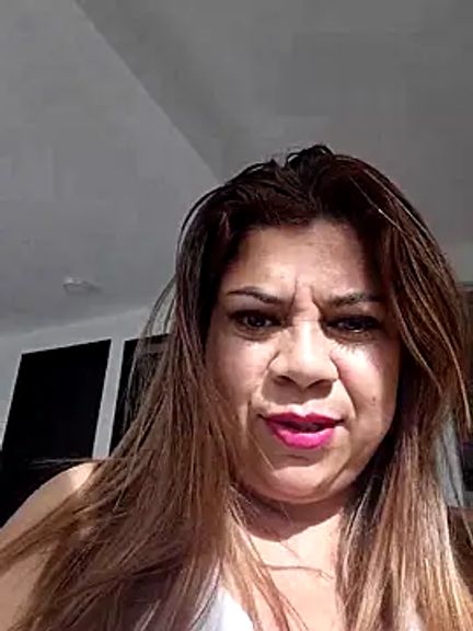 Laura-Hernandez