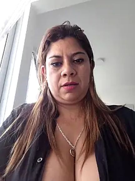 Laura-Hernandez
